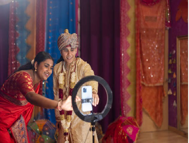 Social media is and will trend in all coming wedding season.