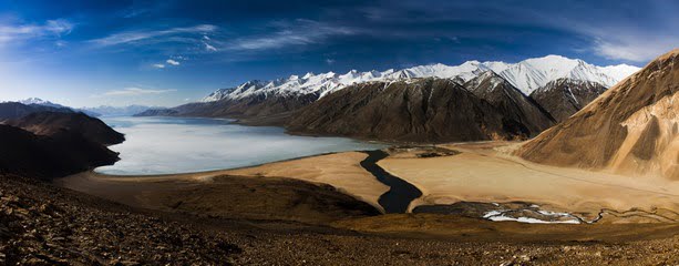 Enjoy The Surreal Beauty Of Ladakh!