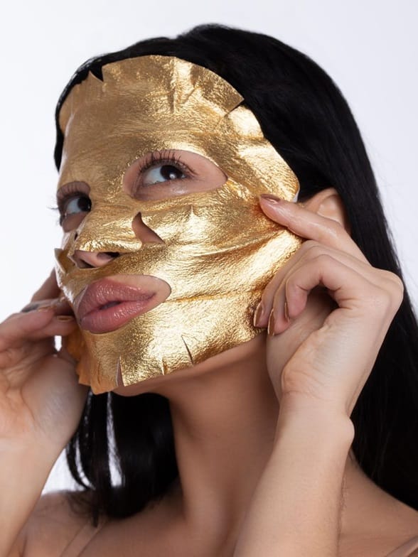 These gold/pearl masks are perfectly suitable for firming and smoothing skin.