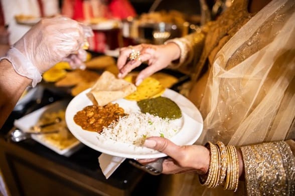 Here is a list of famous Indian main course dishes—perfect for your wedding menu.